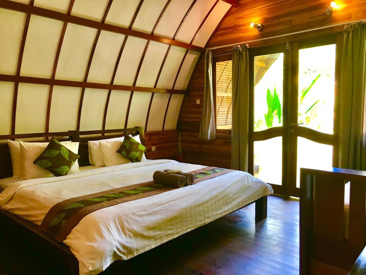 Cotton Tree Cottages Gili Trawangan Exterior photo